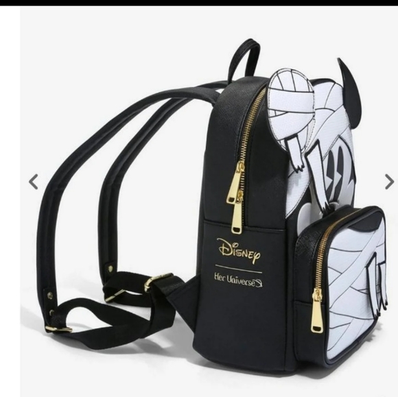 Mickey mouse mummy back back her universe - Picture 9 of 11